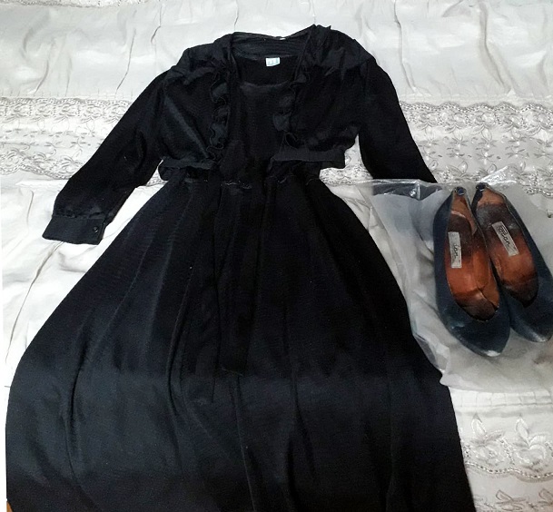 Zaira Qeburia’s dress and shoe
